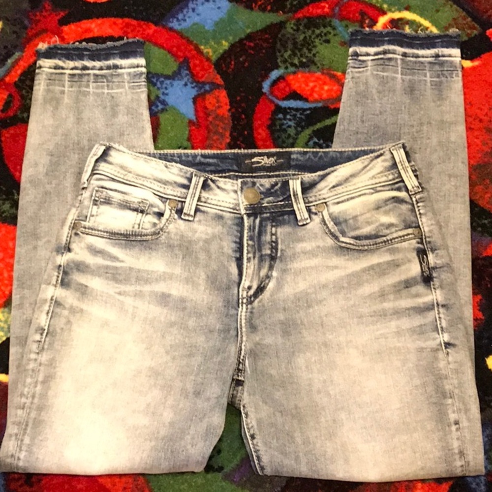Women's Silver Jeans- Avery Style